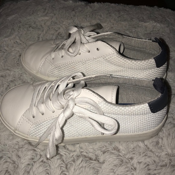 Gap - Picture 2 of 6